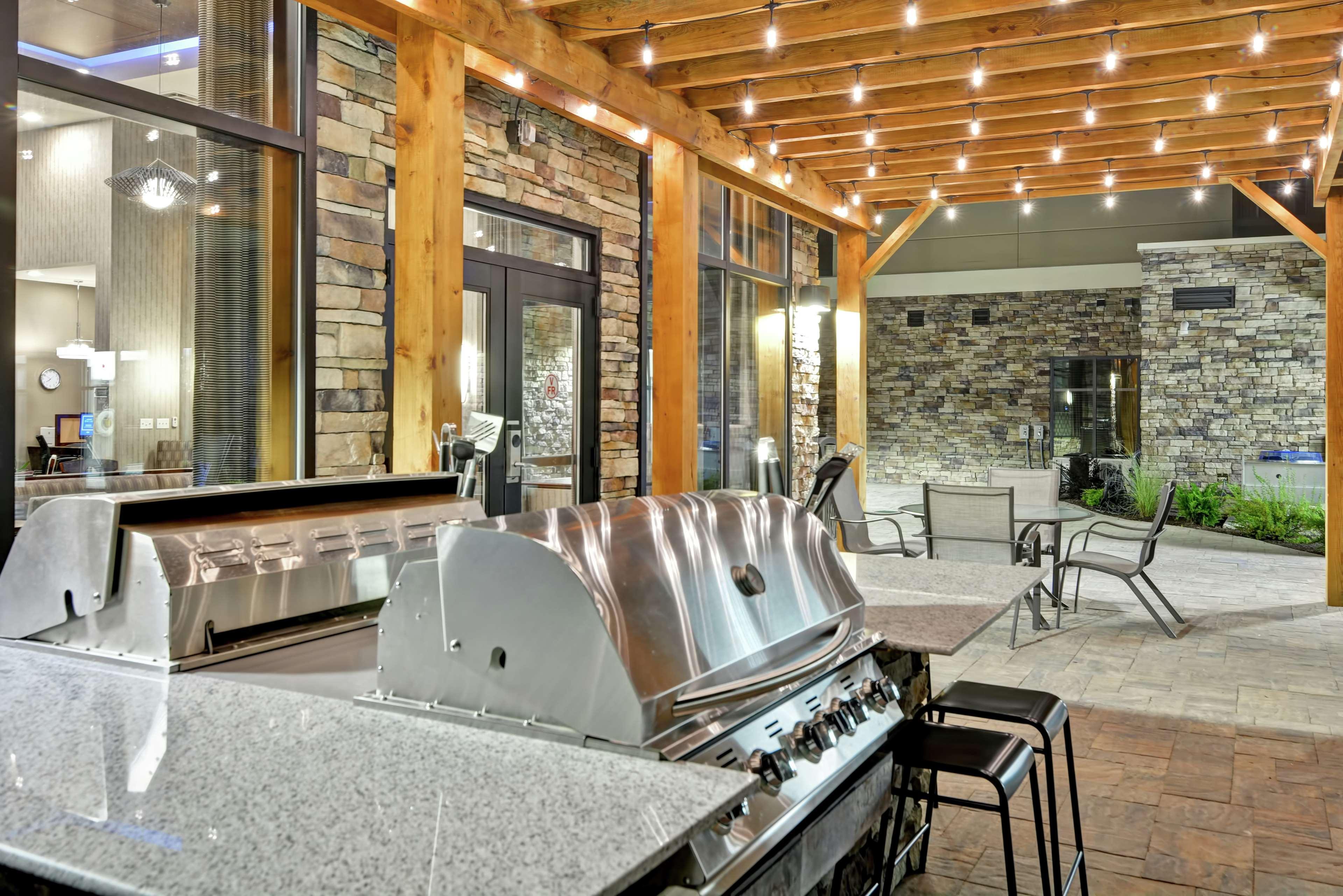 Homewood Suites By Hilton New Hartford Utica Clinton Экстерьер фото